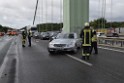 Schwerer LKW VU PKlemm A 4 Rich Olpe auf der Rodenkirchener Bruecke P135